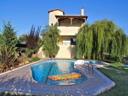 Villa_lambros-800